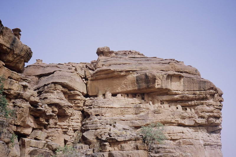 img038